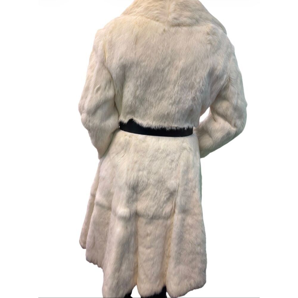LL Berger White Genuine Rabbit Fur Coat Women’s Size Small Belted, button Up Vin - Picture 3 of 8